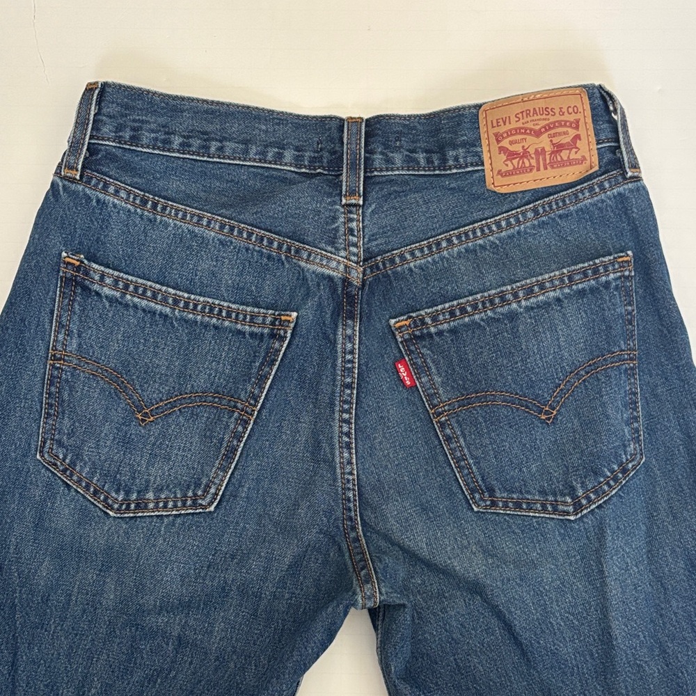 Levi's Women's Straight Leg Jeans - Blue